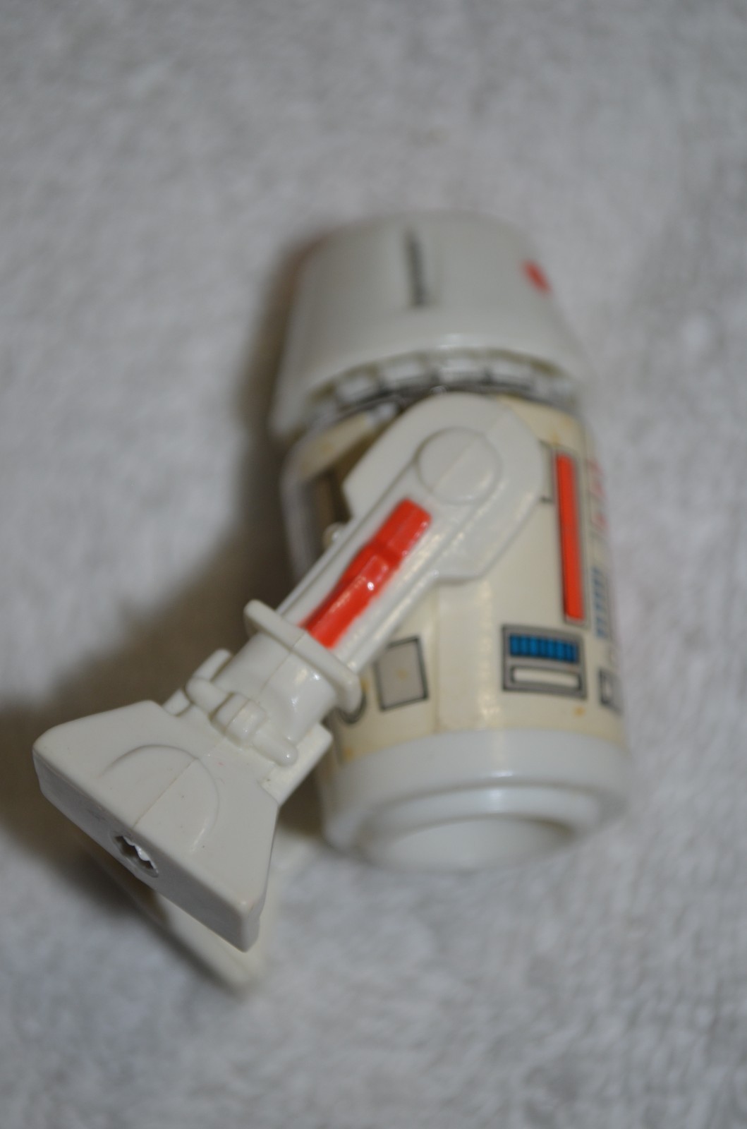 R5-D4 (Arfive-Defour) sold