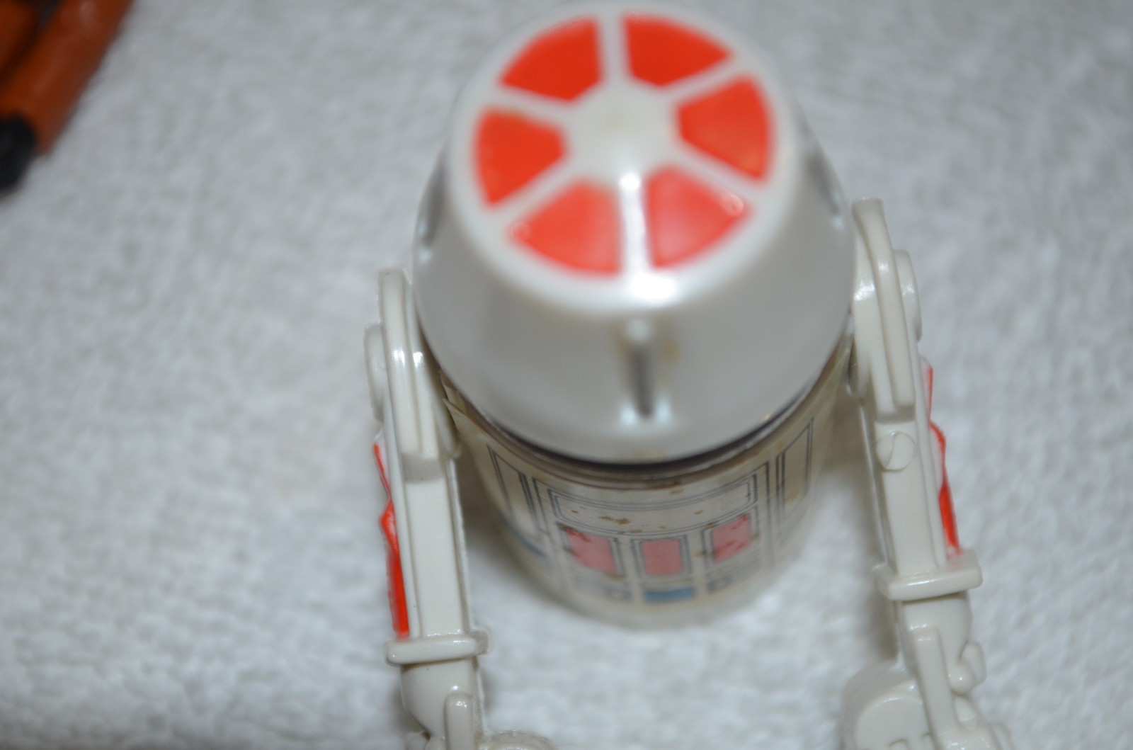 R5-D4 (Arfive-Defour) sold
