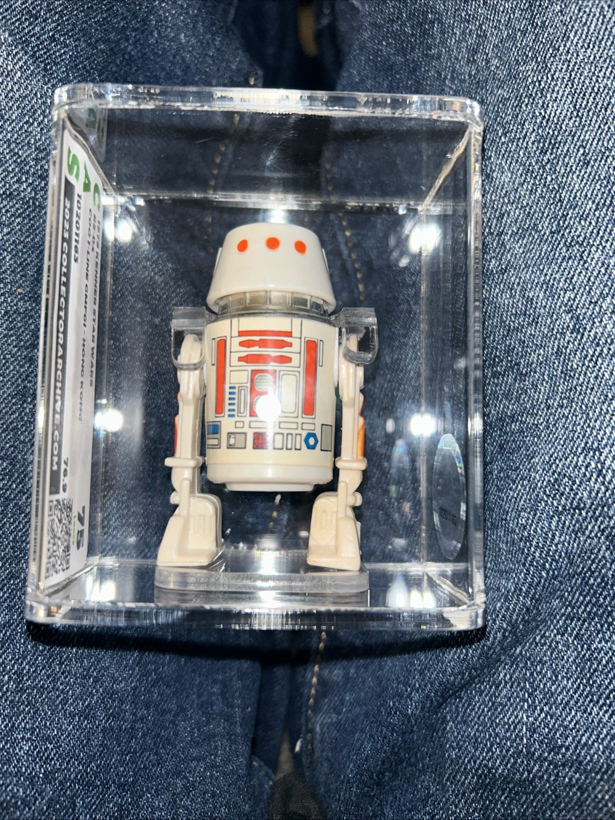 R5-D4 (Arfive-Defour) sold