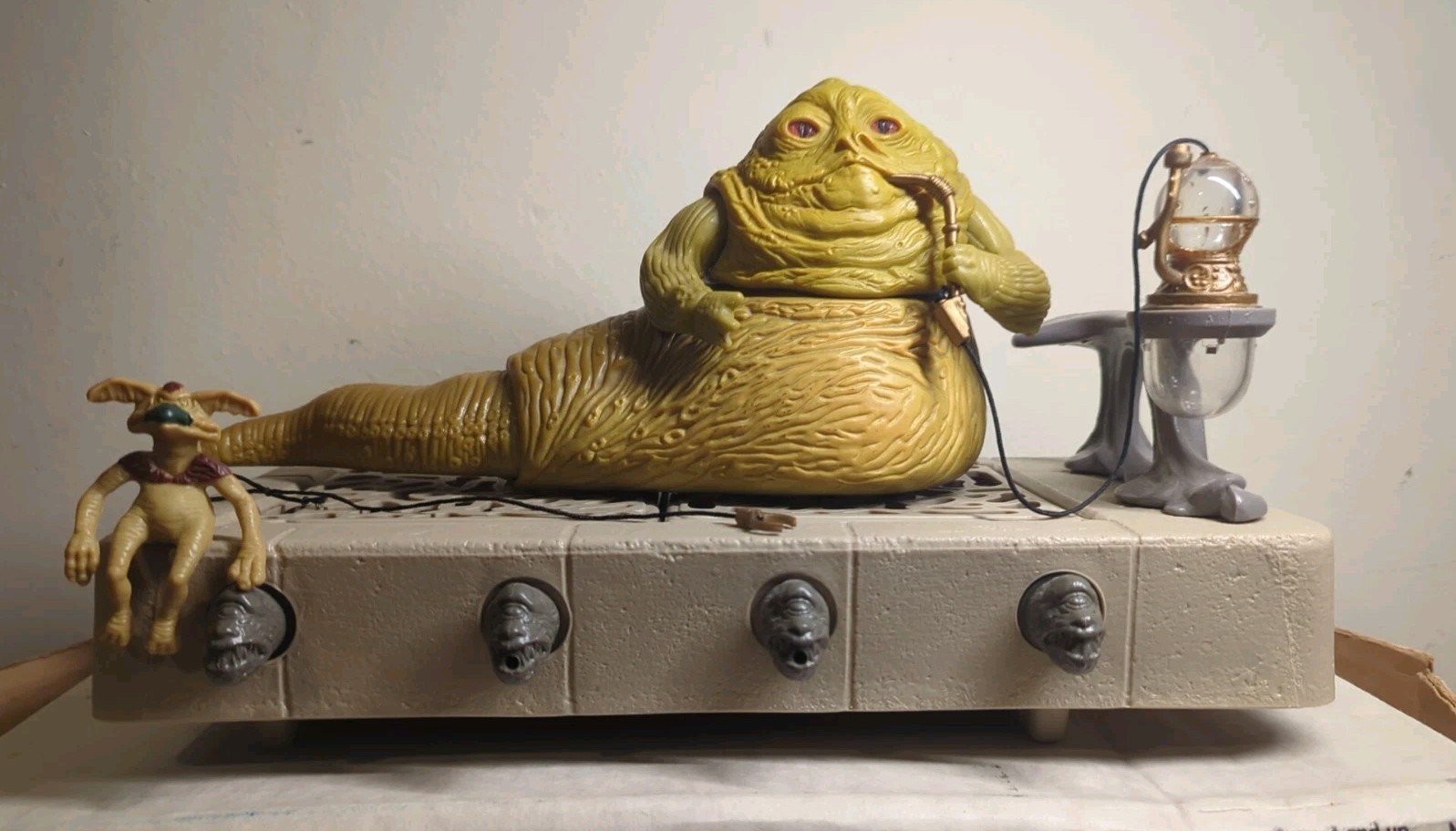 Jabba the Hutt Action Playset sold