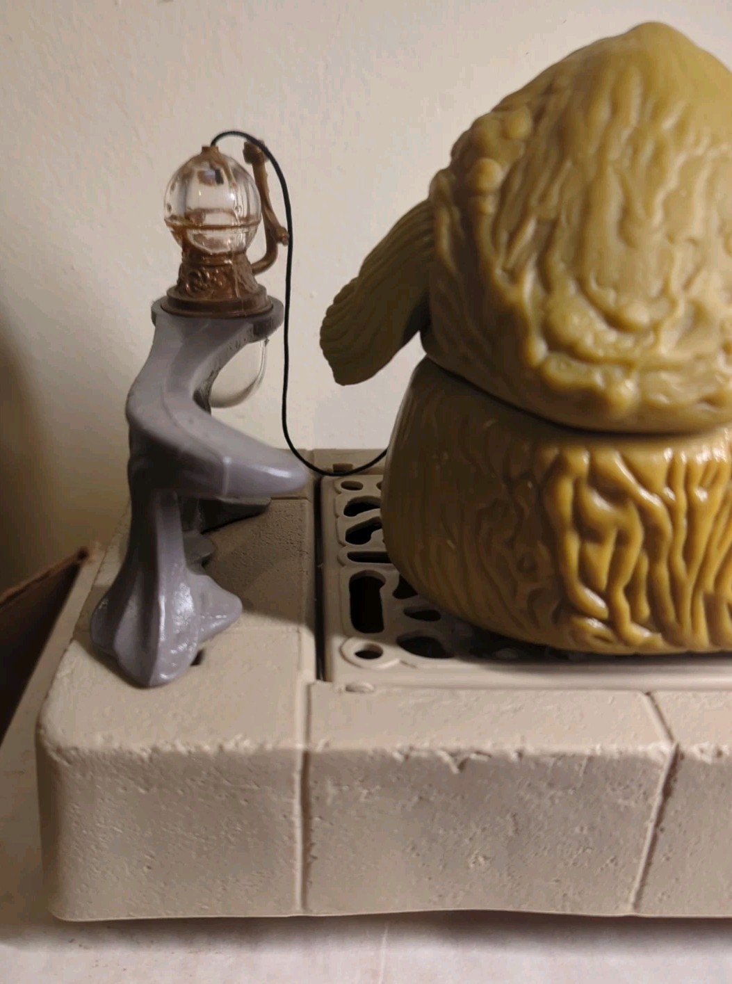 Jabba the Hutt Action Playset sold