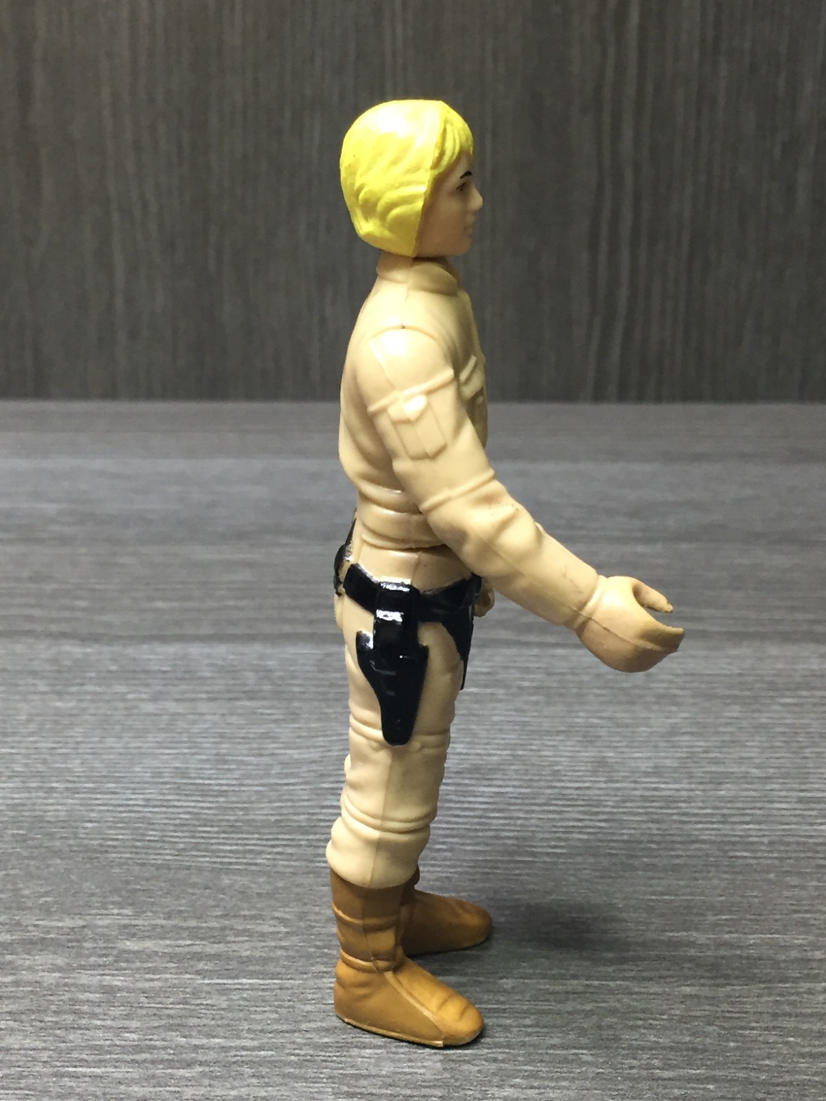 Luke Skywalker (Bespin Fatigues) sold