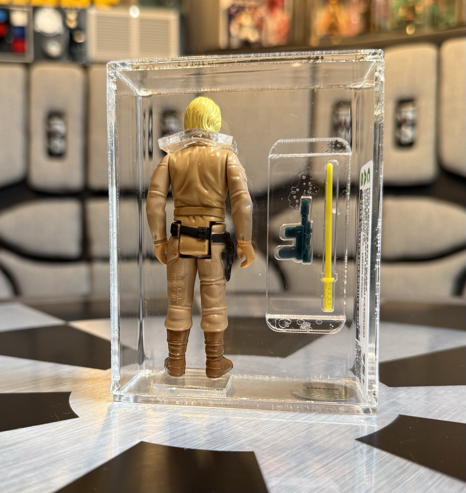 Luke Skywalker (Bespin Fatigues) sold