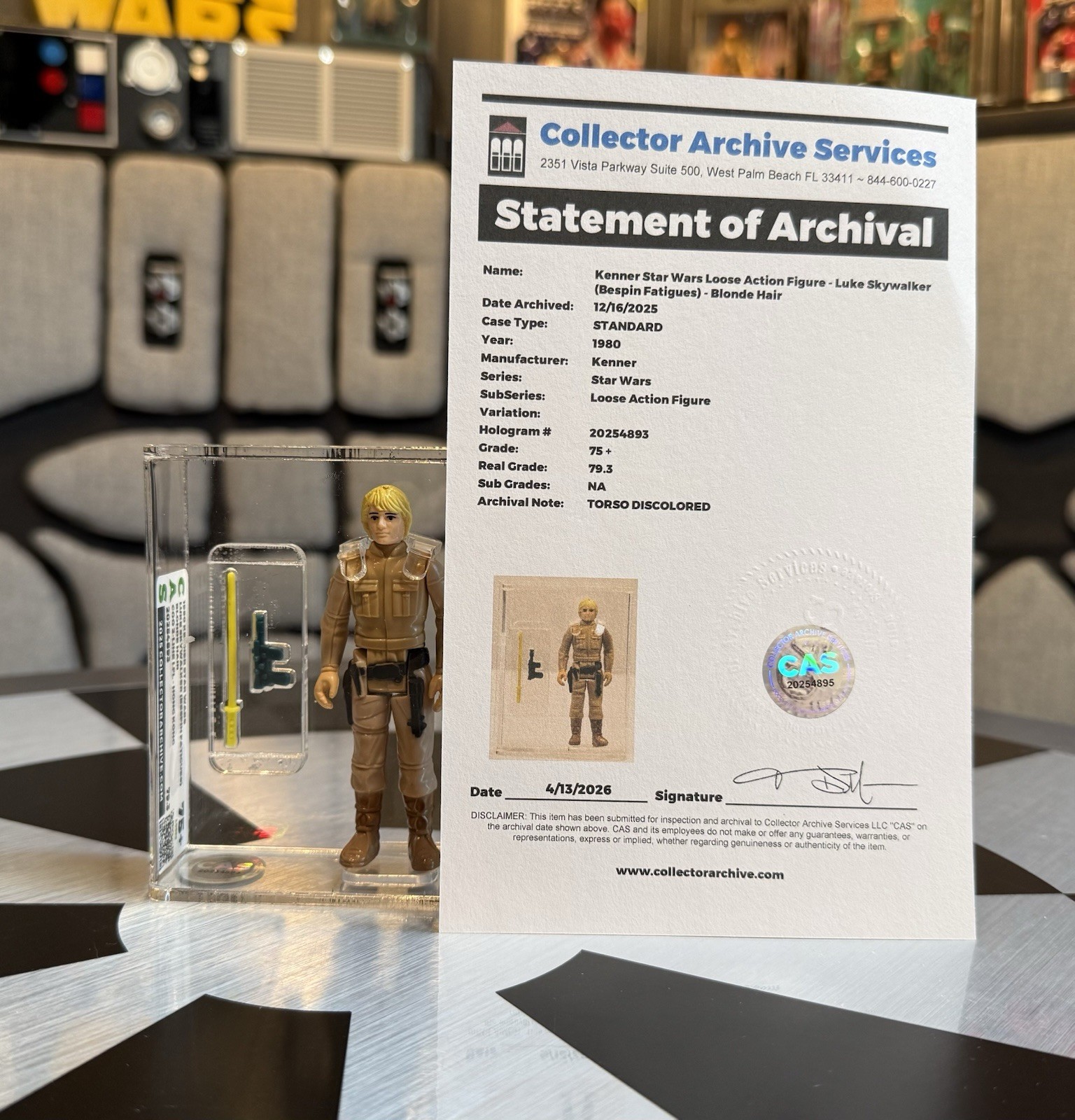 Luke Skywalker (Bespin Fatigues) sold