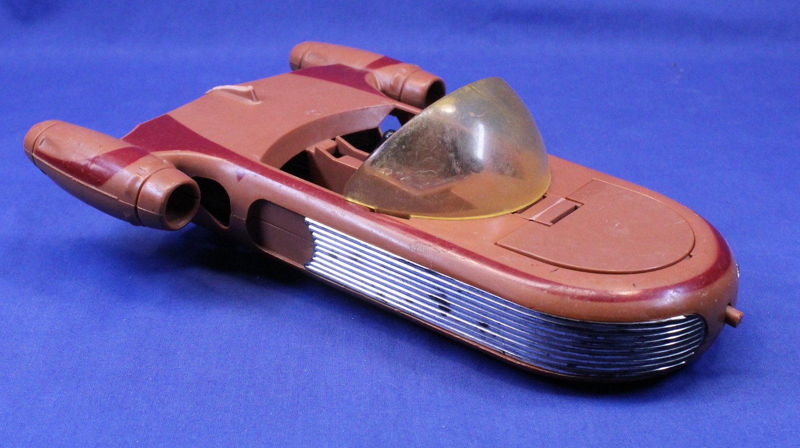 Landspeeder sold