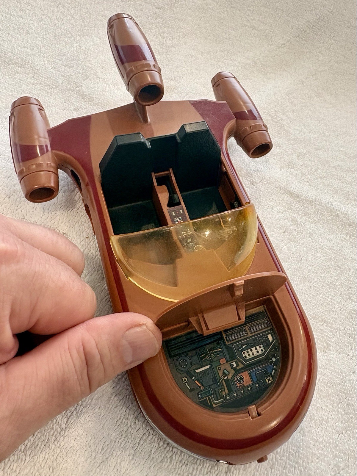 Landspeeder sold
