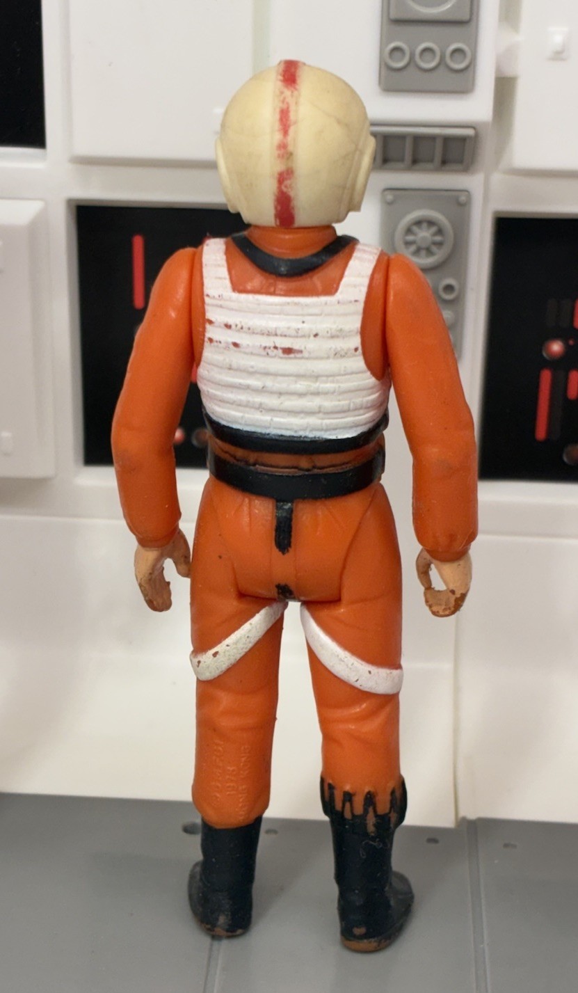 Luke Skywalker (X-Wing Fighter Pilot) sold