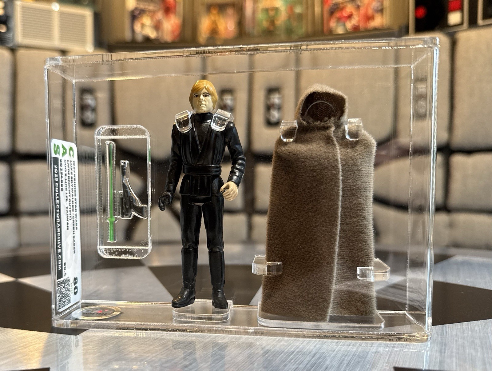Luke Skywalker (Jedi Knight Outfit) sold