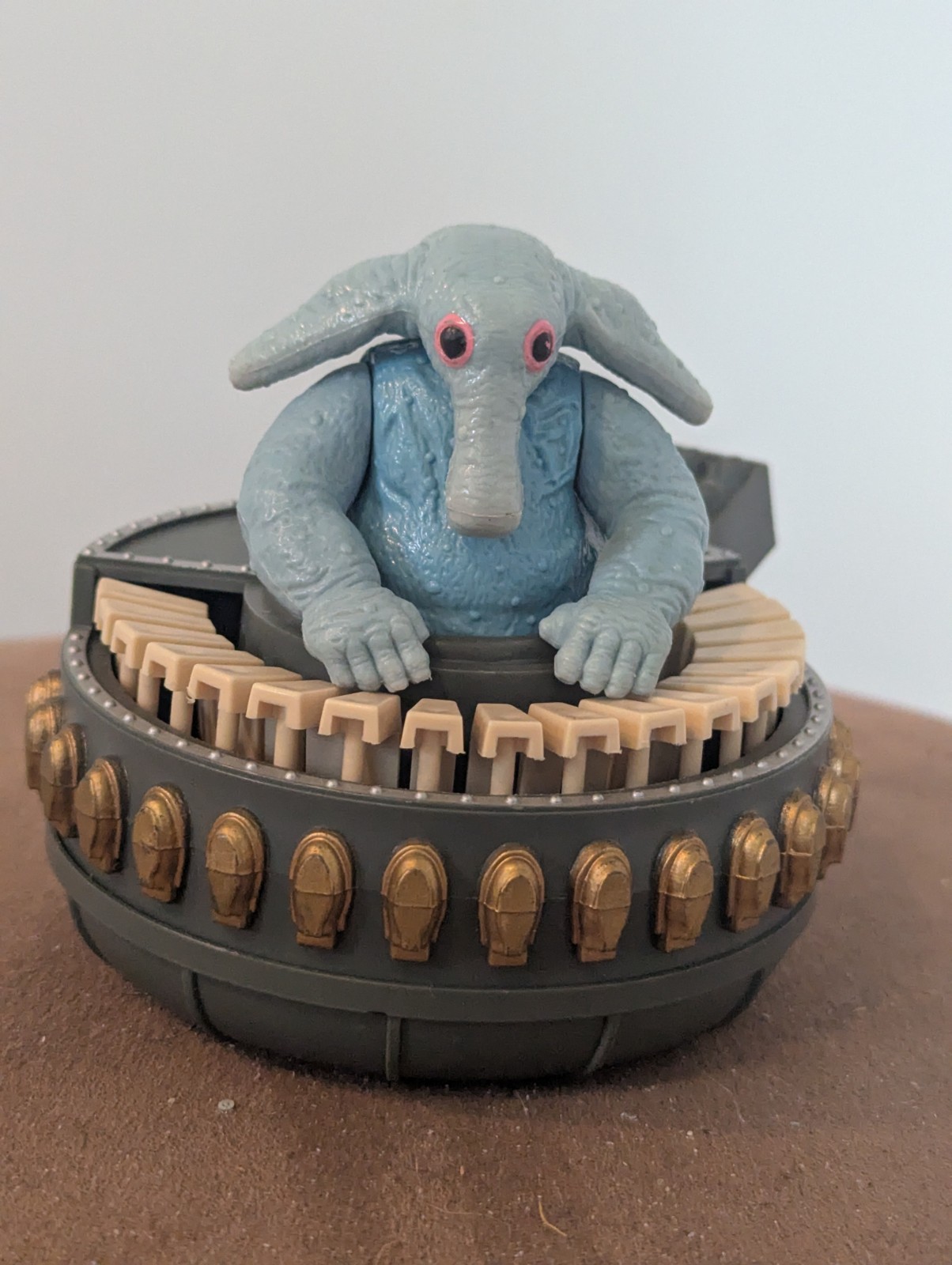 Max Rebo sold