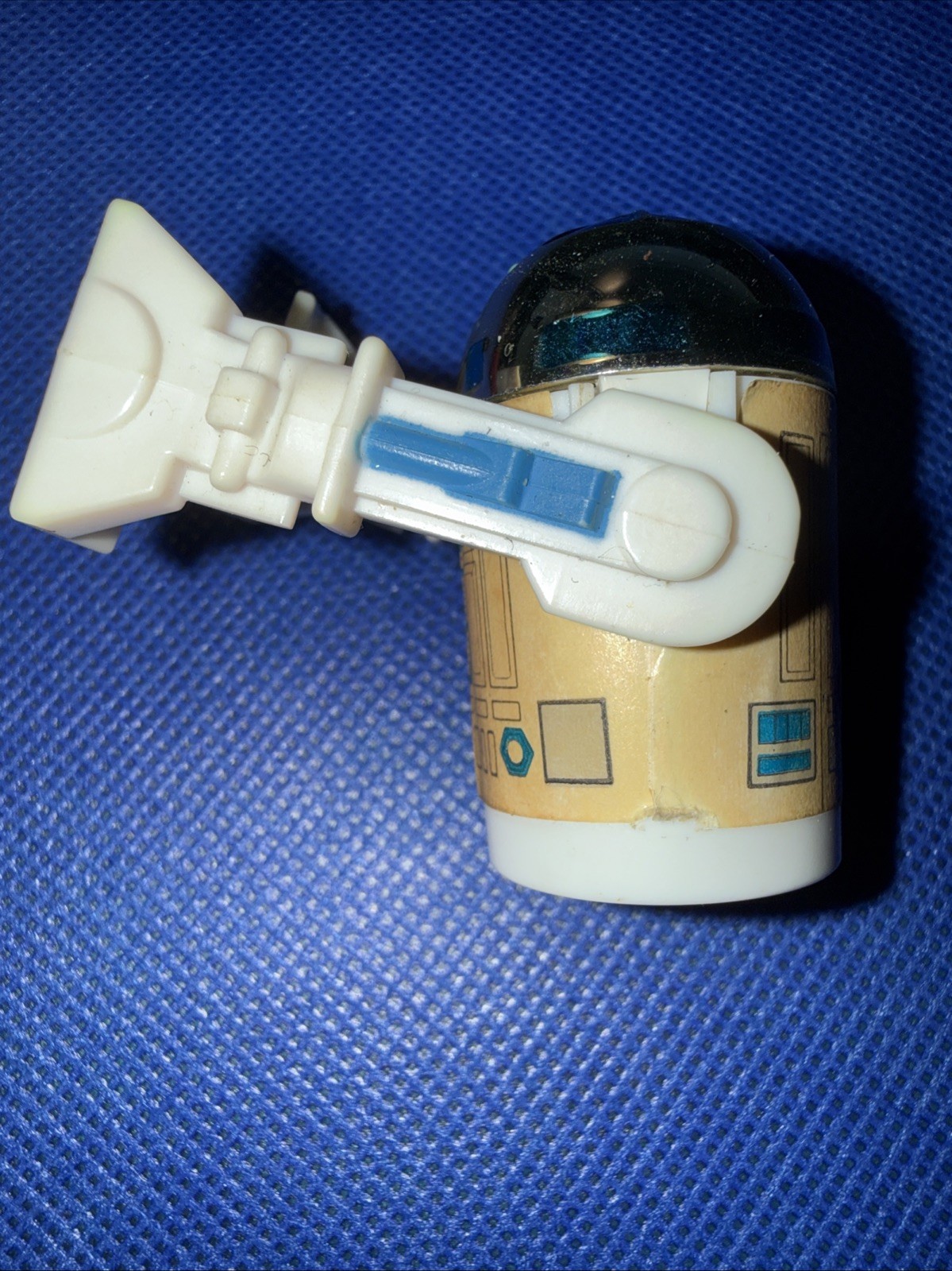 R2-D2 (Artoo-Detoo) with pop-up Lightsaber sold