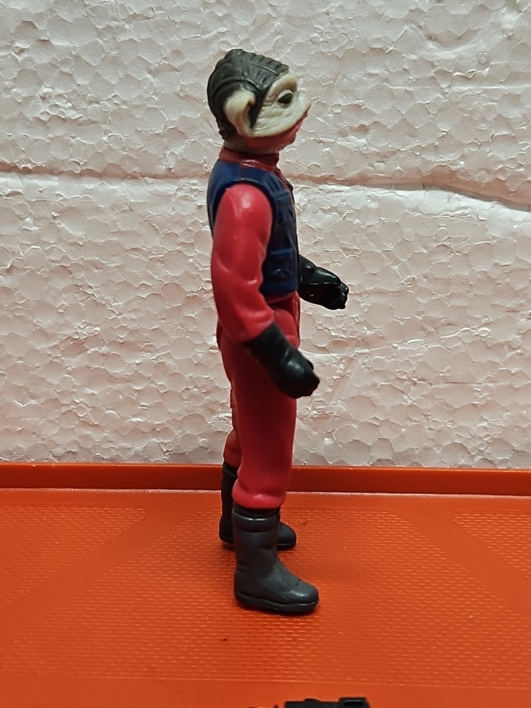 Nien Nunb sold