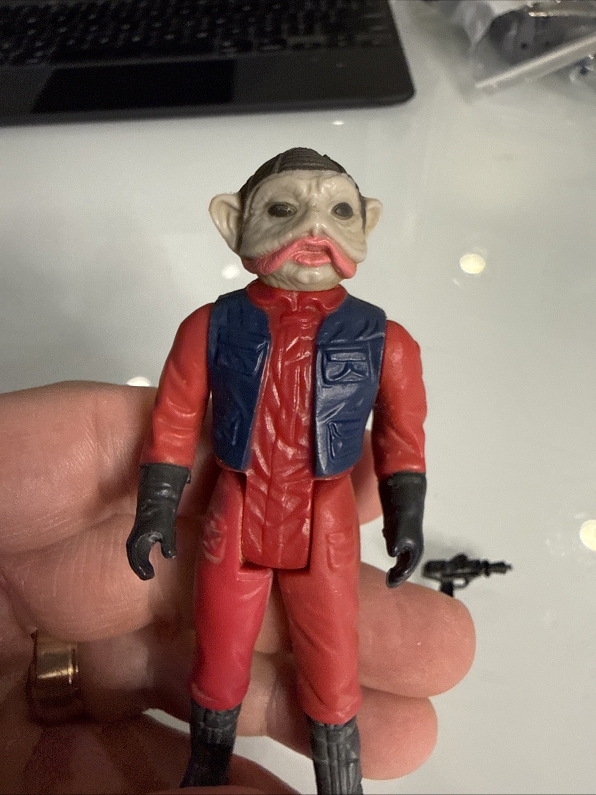 Nien Nunb sold