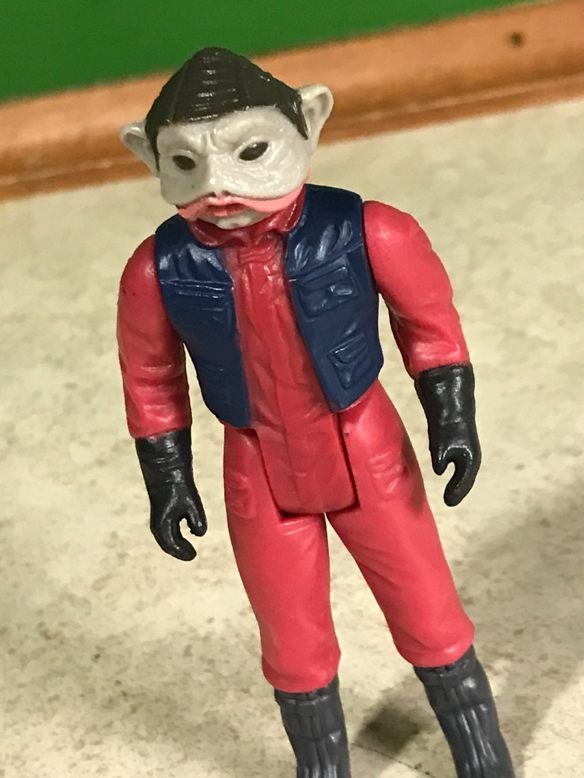 Nien Nunb sold