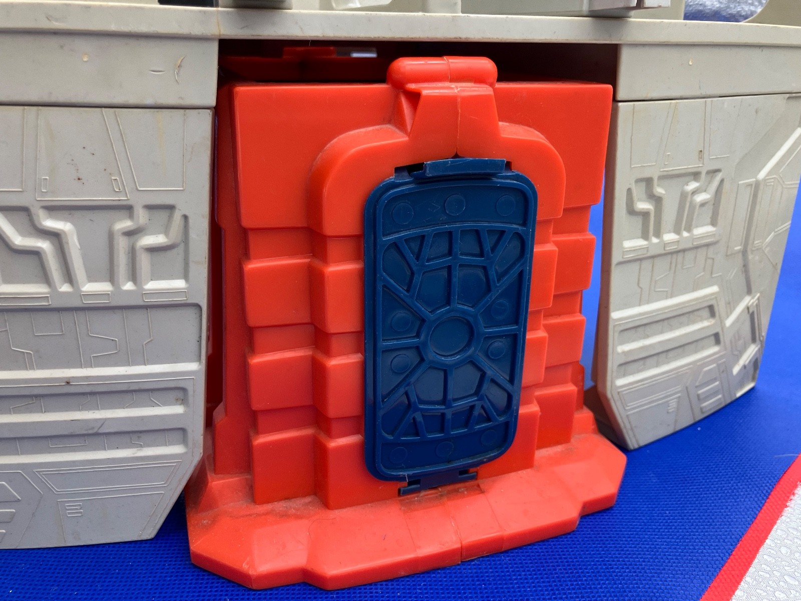 Death Star Space Station (Kenner) sold