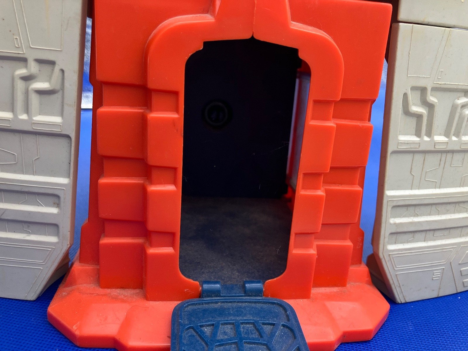 Death Star Space Station (Kenner) sold