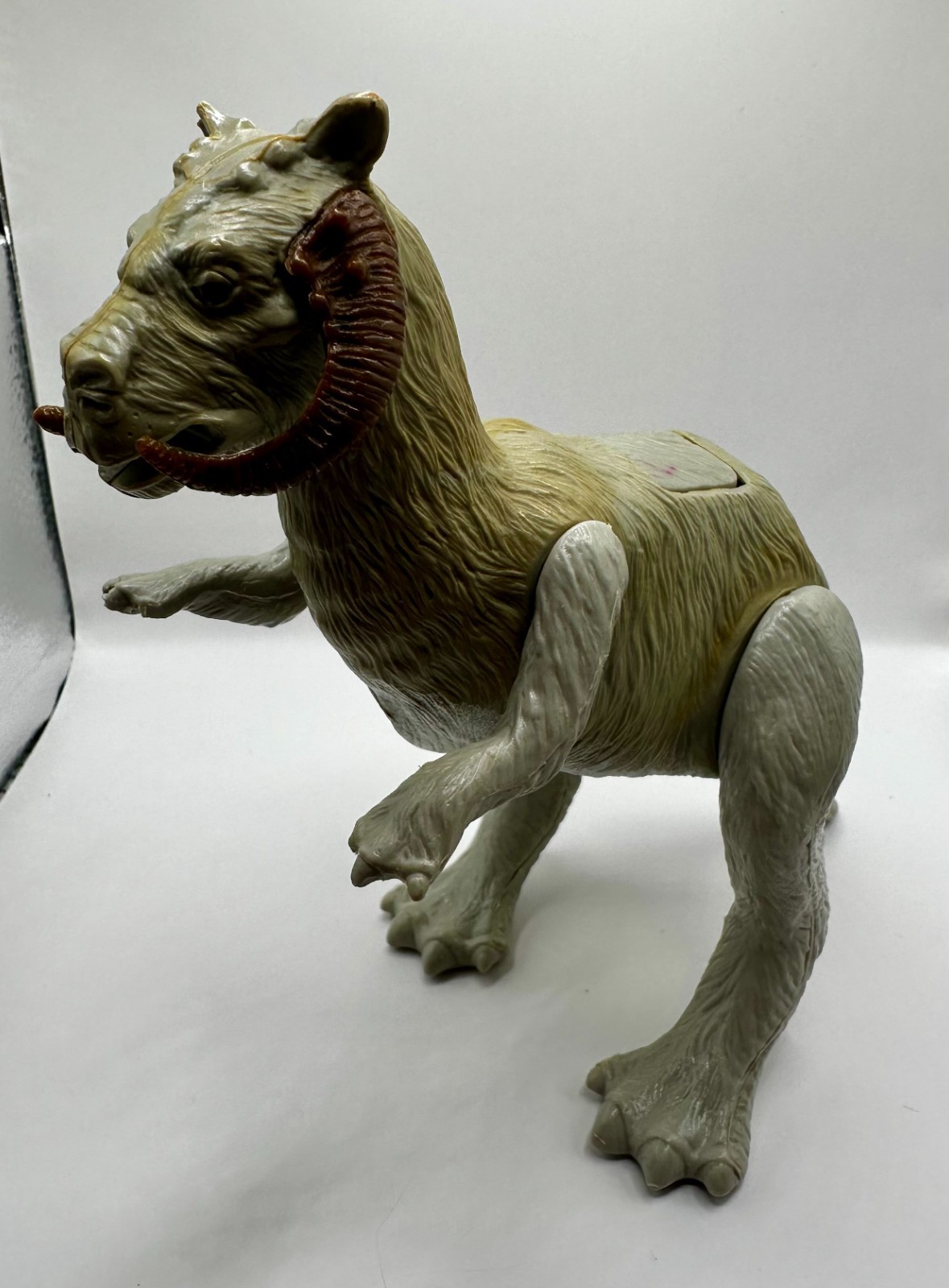 Tauntaun (closed belly) sold