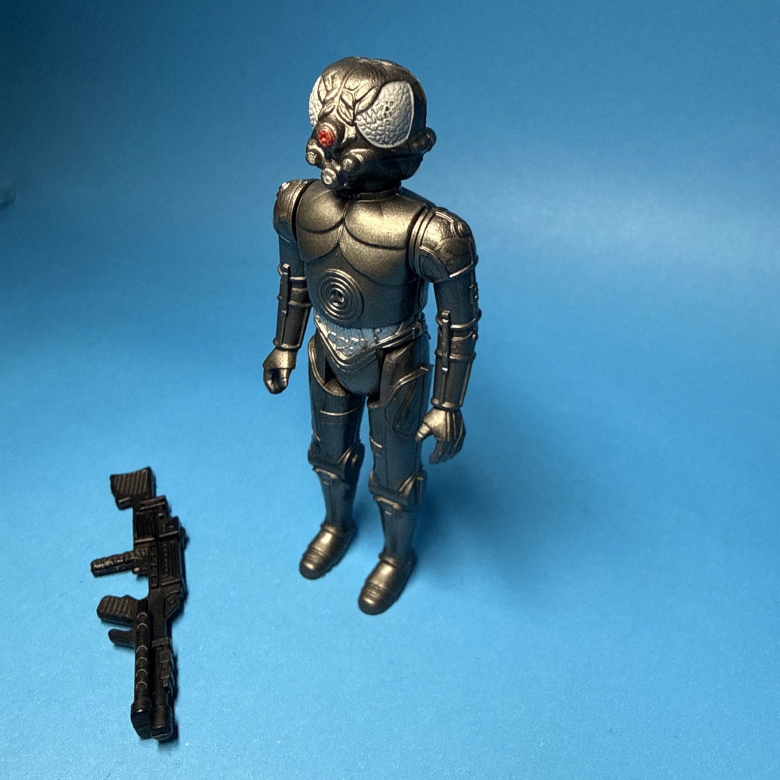 Zuckuss sold
