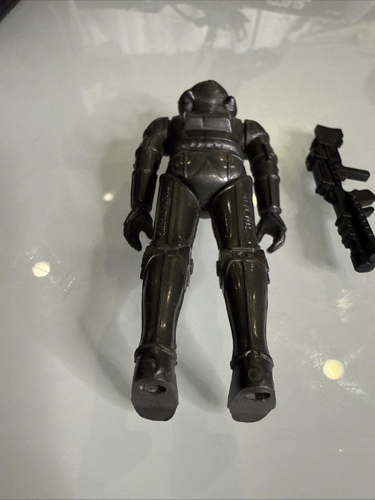 Zuckuss sold