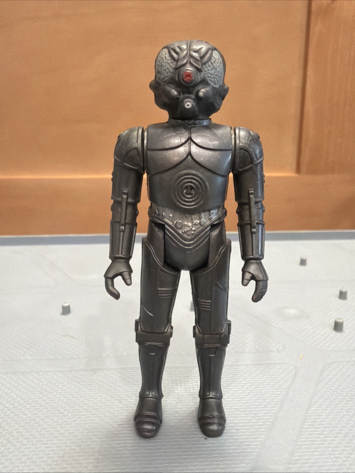 Zuckuss sold