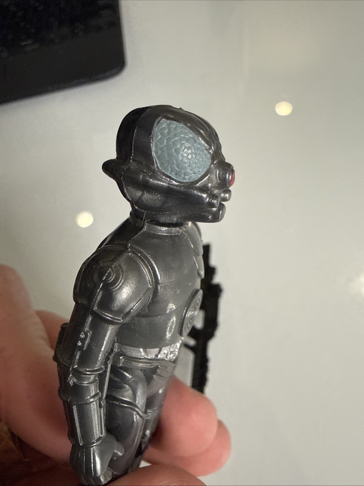 Zuckuss sold