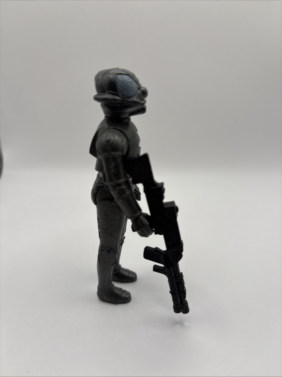 Zuckuss sold
