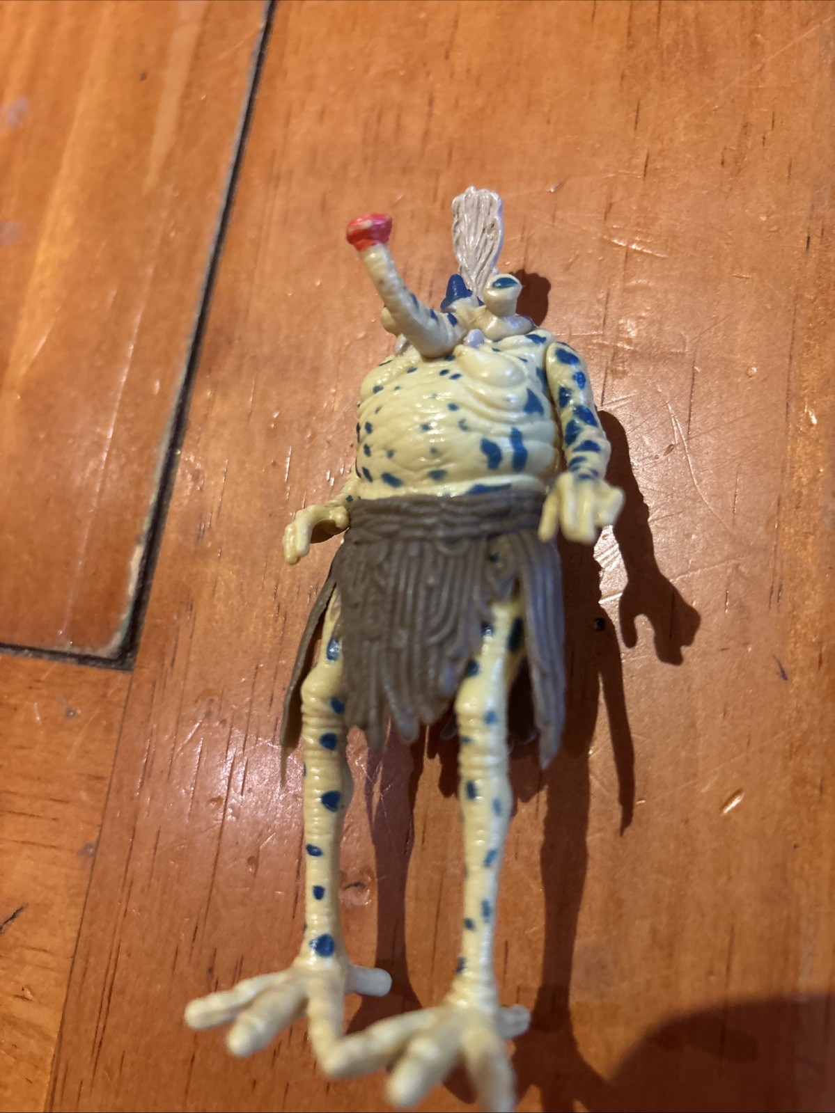 Sy Snootles sold