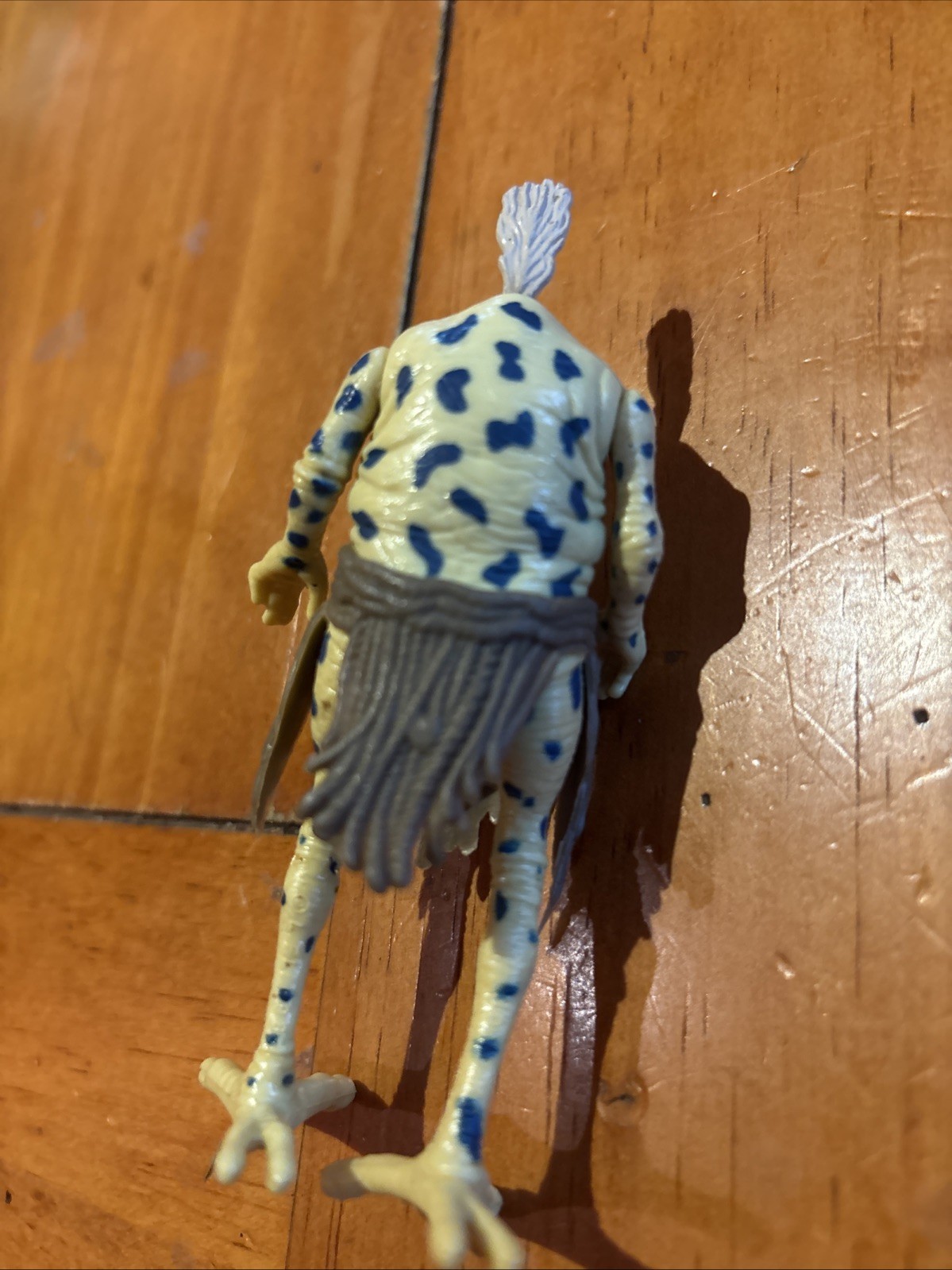 Sy Snootles sold