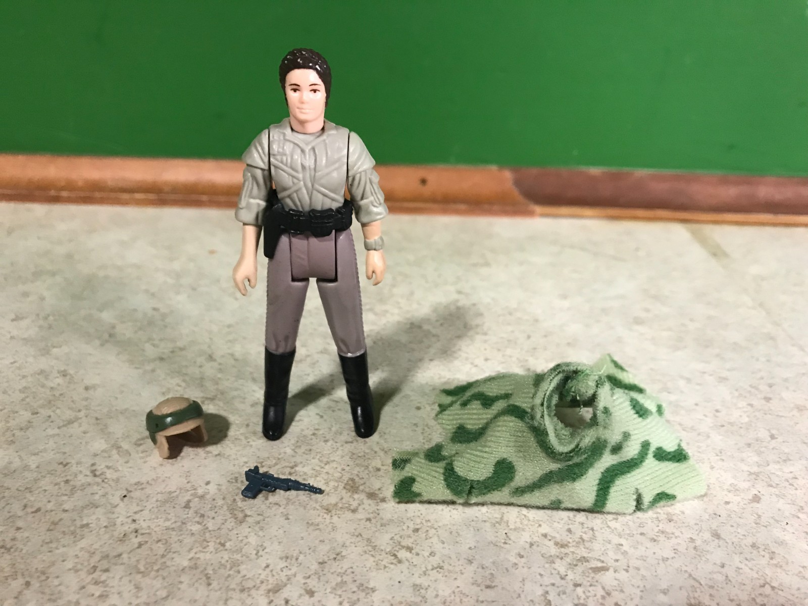 Princess Leia Organa (In Combat Poncho) sold