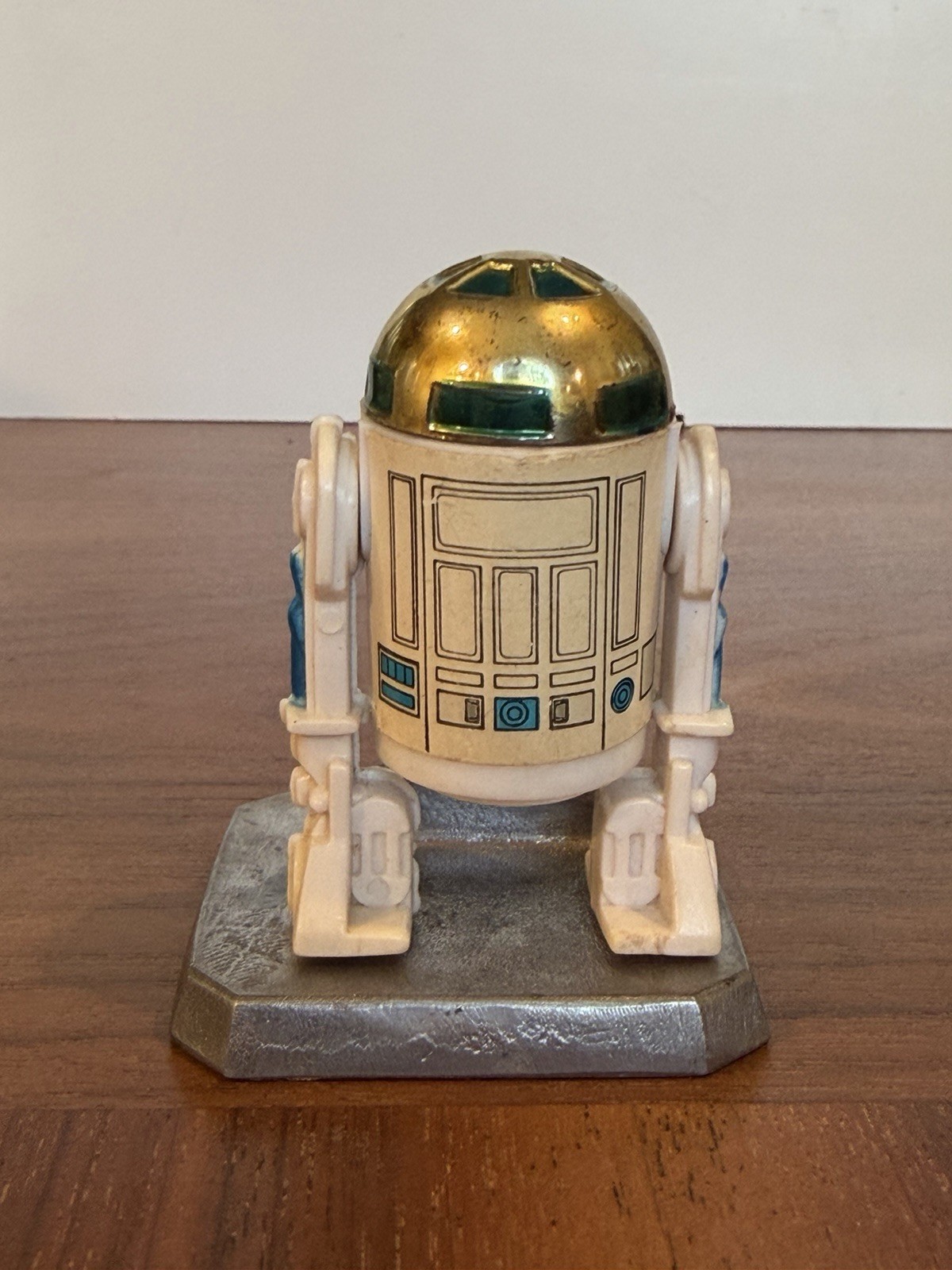 R2-D2 (Artoo-Detoo) sold