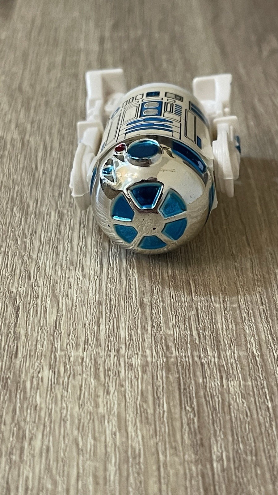 R2-D2 (Artoo-Detoo) sold