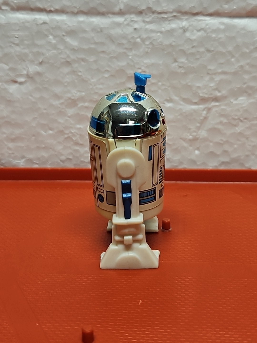 R2-D2 (Artoo-Detoo) (with Sensorscope) sold