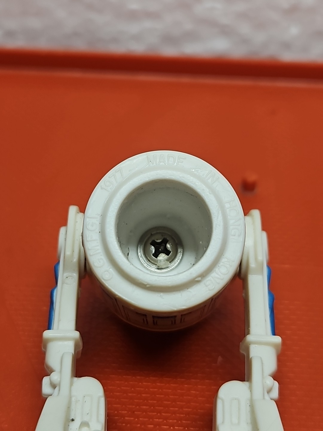 R2-D2 (Artoo-Detoo) (with Sensorscope) sold