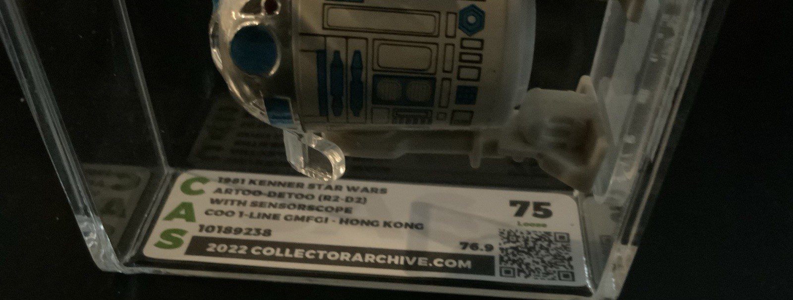 R2-D2 (Artoo-Detoo) (with Sensorscope) sold