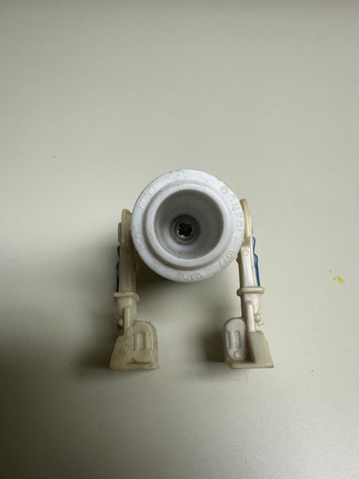 R2-D2 (Artoo-Detoo) (with Sensorscope) sold