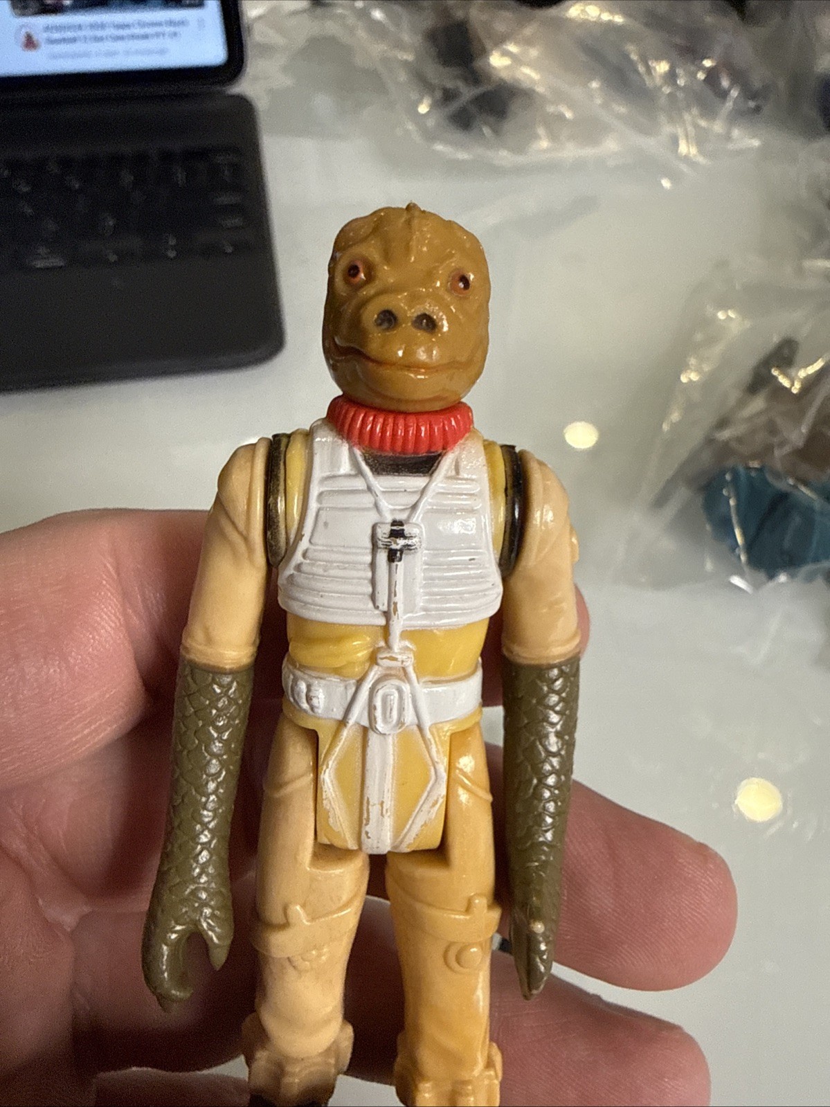 Bossk (Bounty Hunter) sold