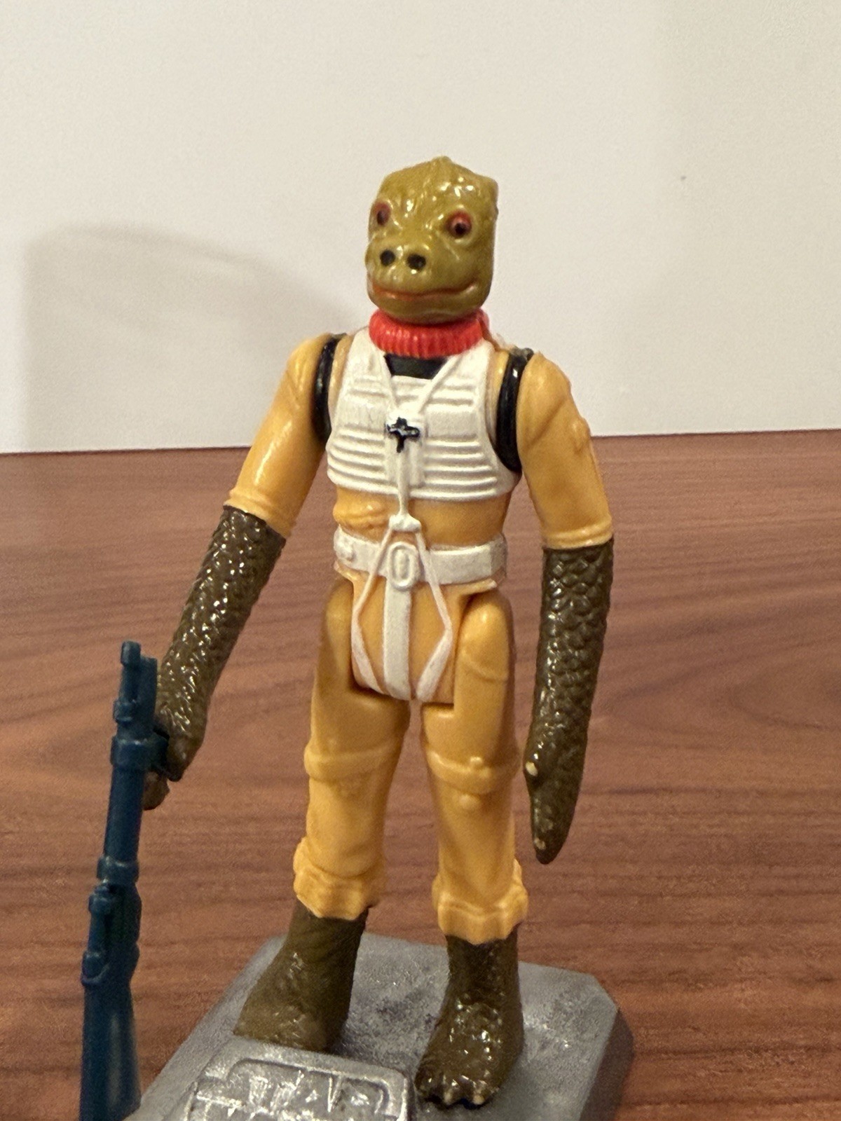Bossk (Bounty Hunter) sold