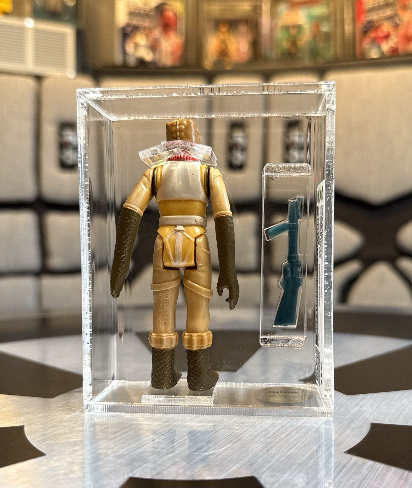 Bossk (Bounty Hunter) sold