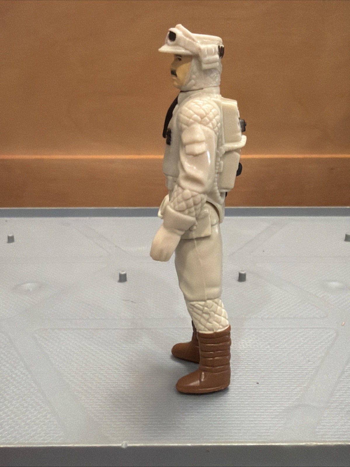 Rebel Commander sold