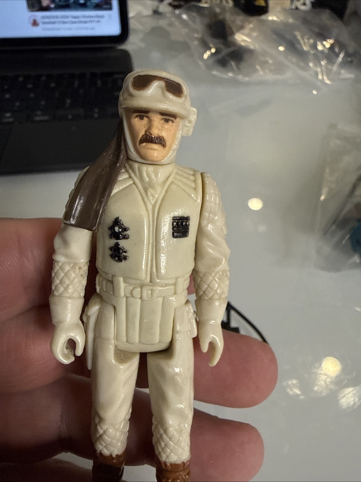 Rebel Commander sold