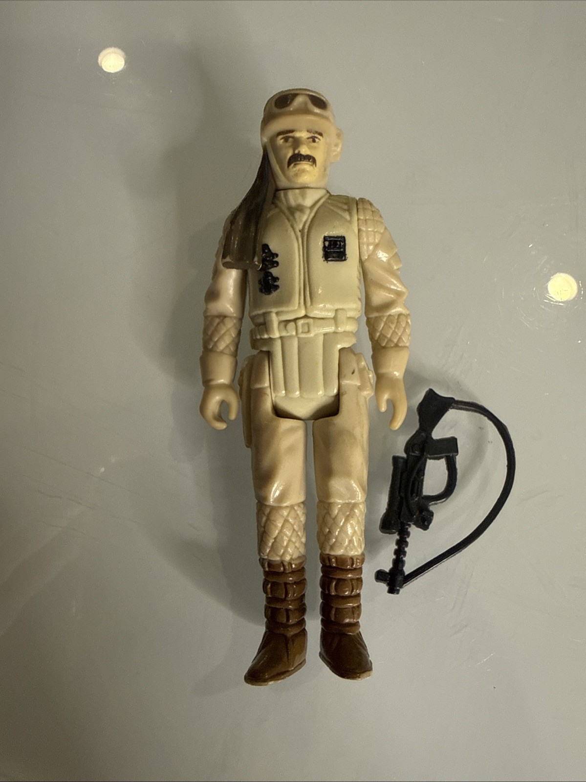 Rebel Commander sold