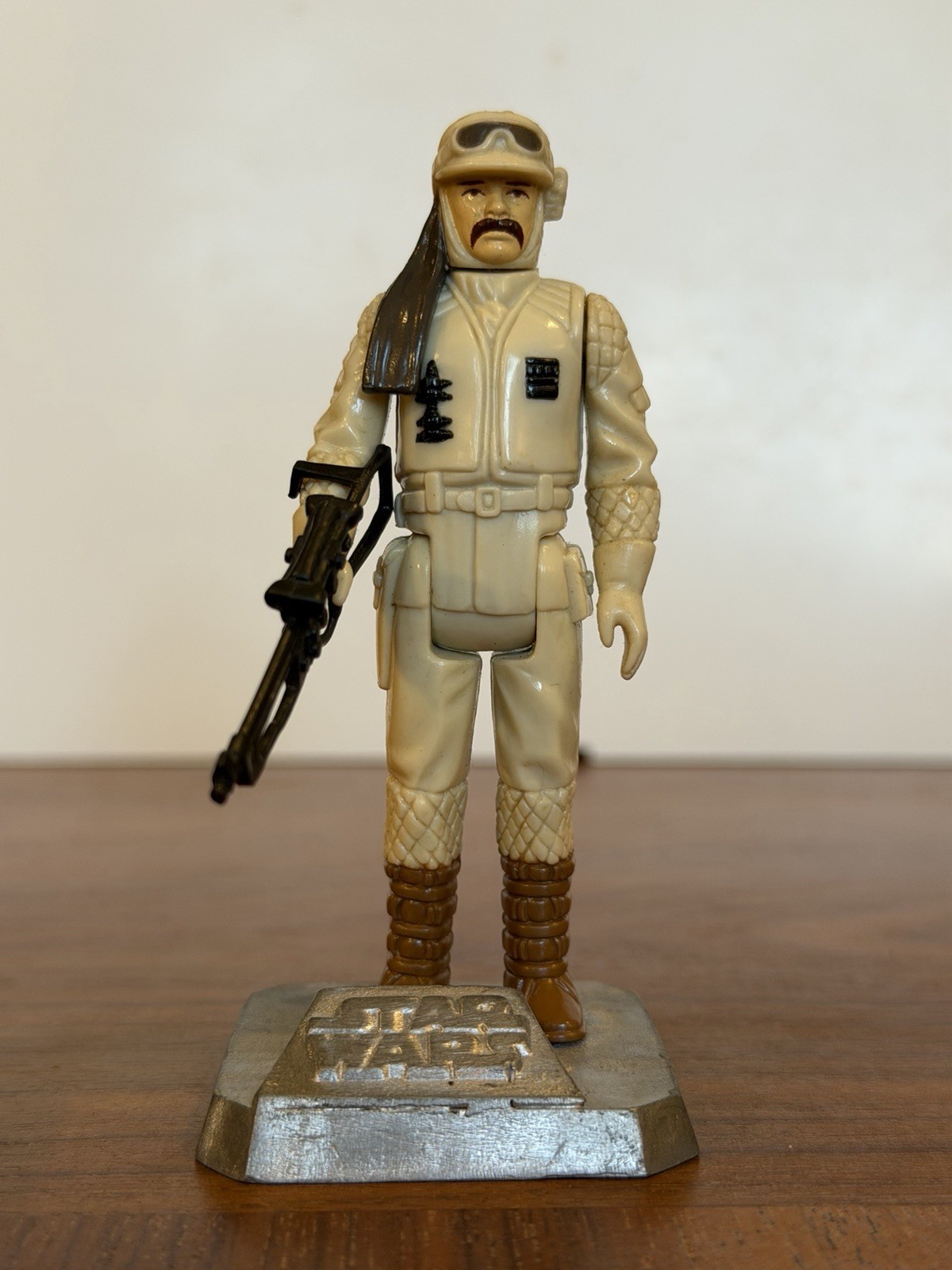 Rebel Commander sold