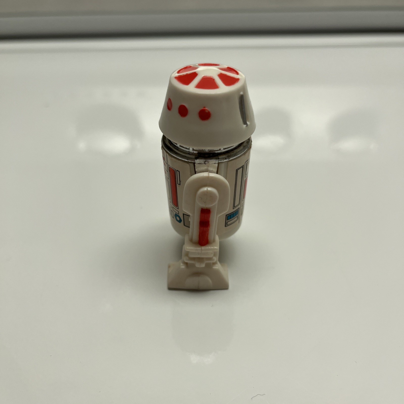 R5-D4 (Arfive-Defour) sold