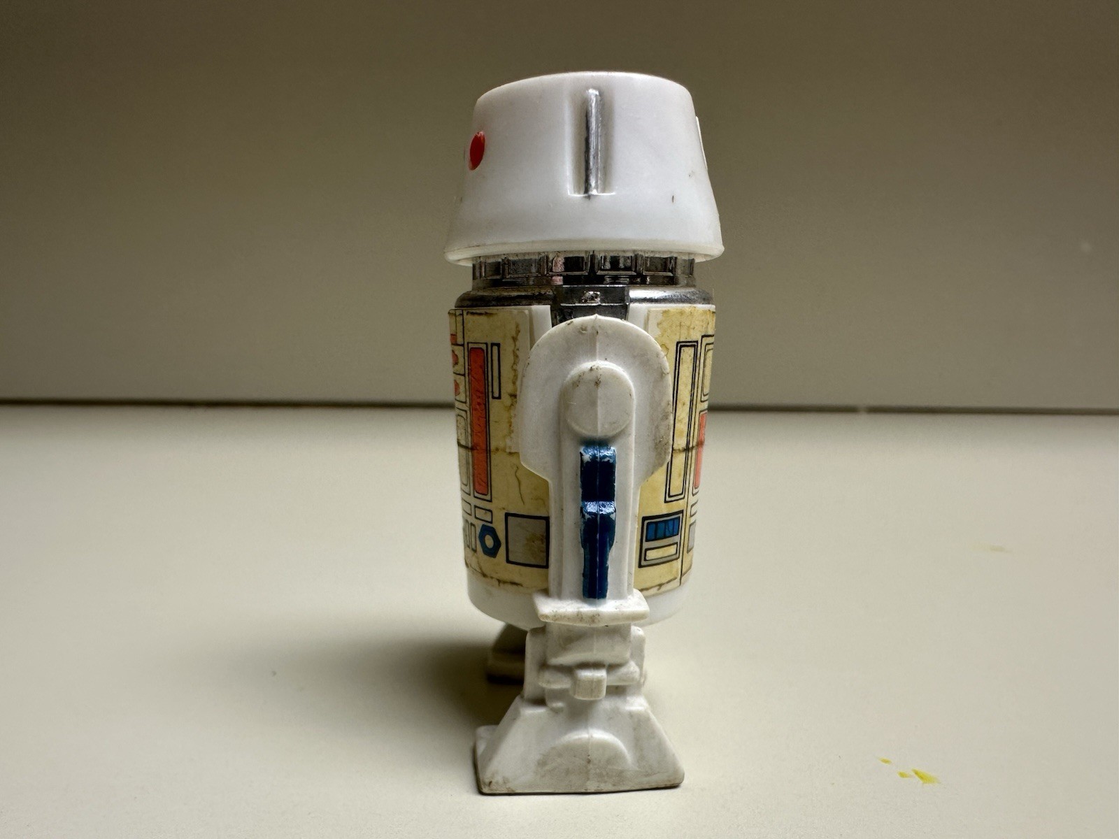 R5-D4 (Arfive-Defour) sold