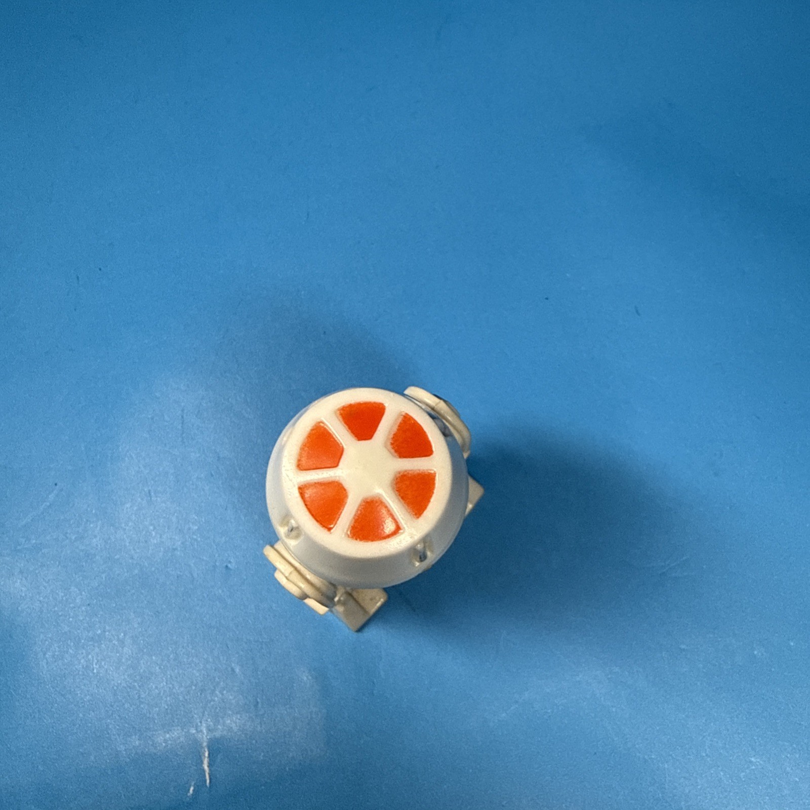 R5-D4 (Arfive-Defour) sold