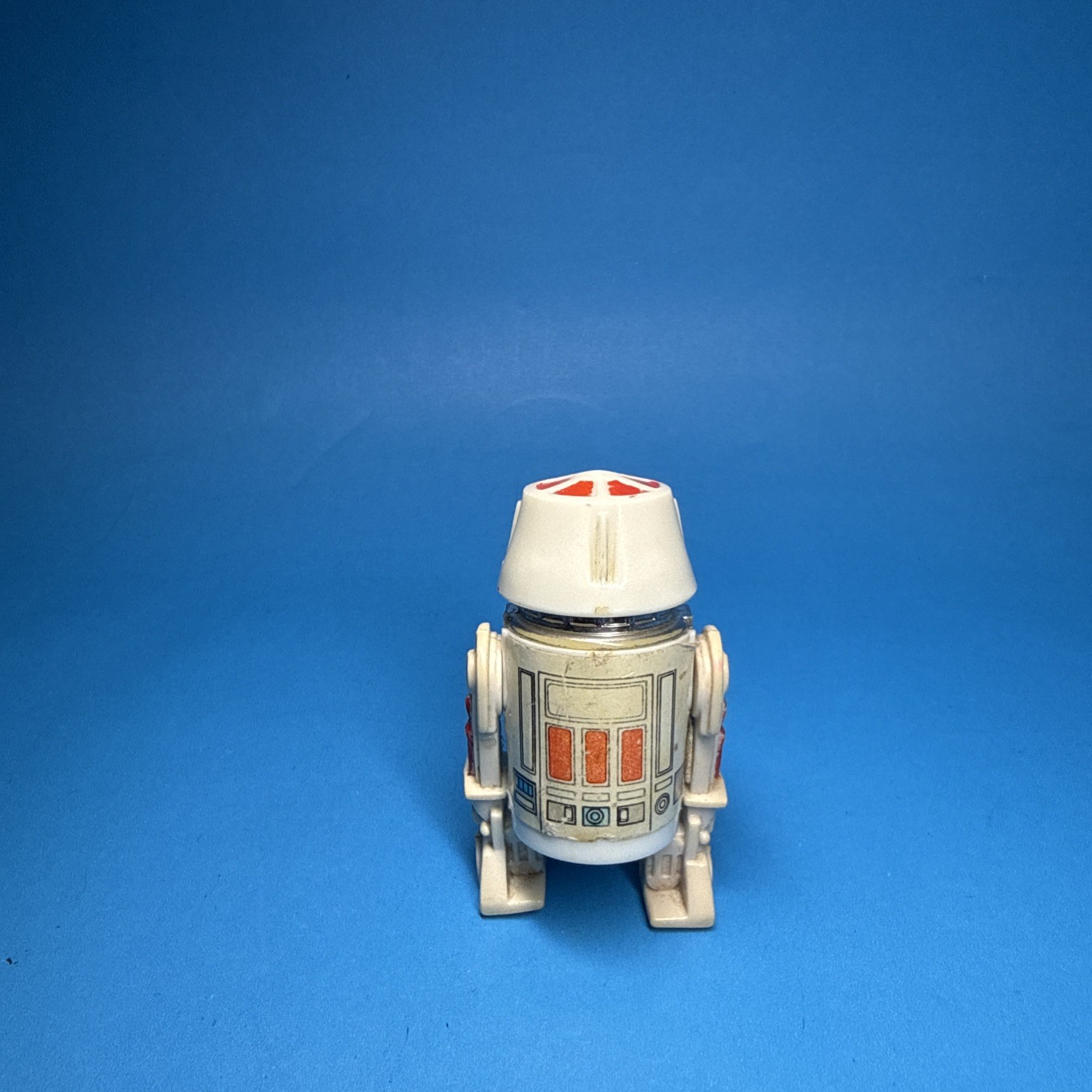 R5-D4 (Arfive-Defour) sold