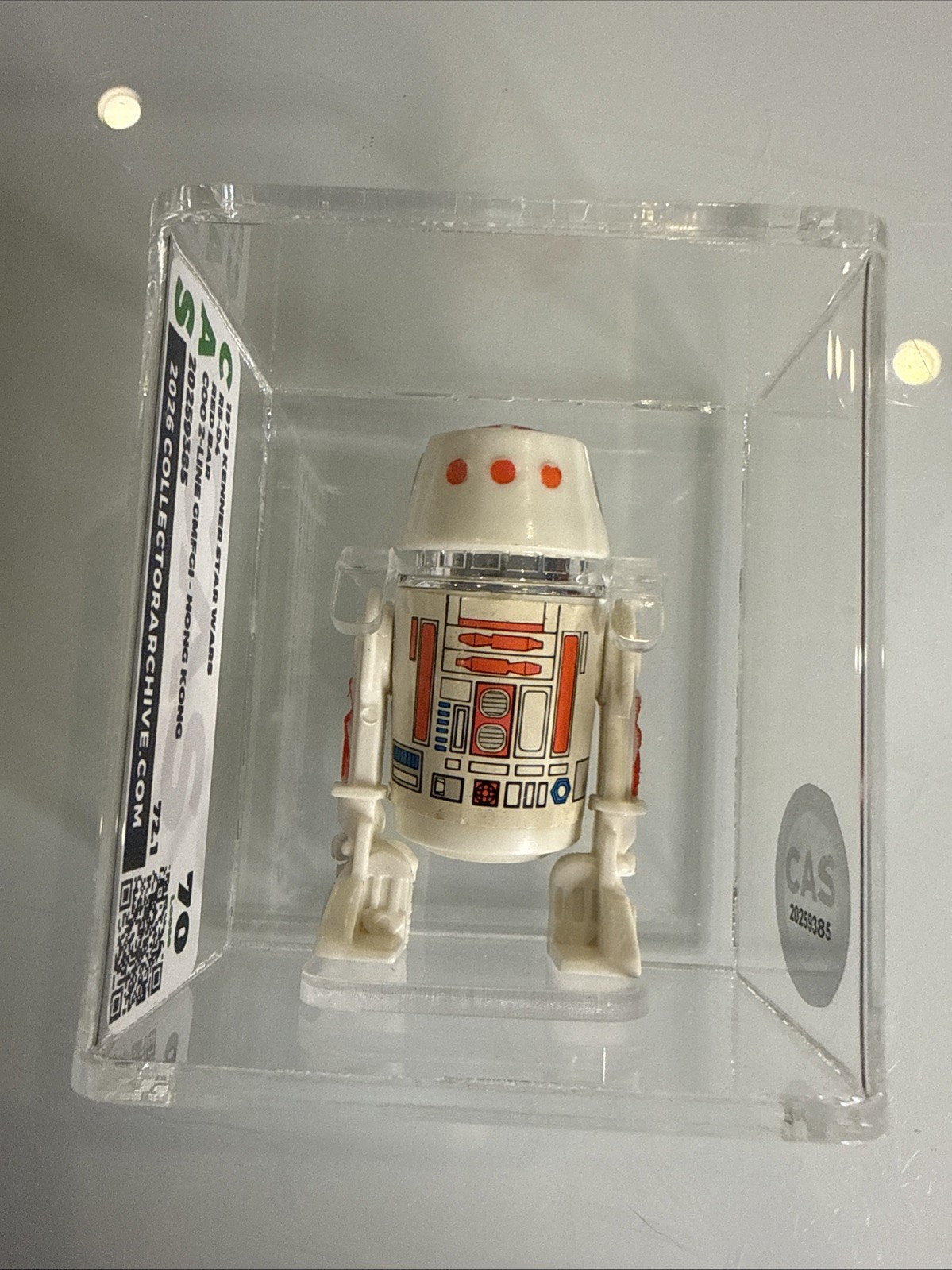 R5-D4 (Arfive-Defour) sold