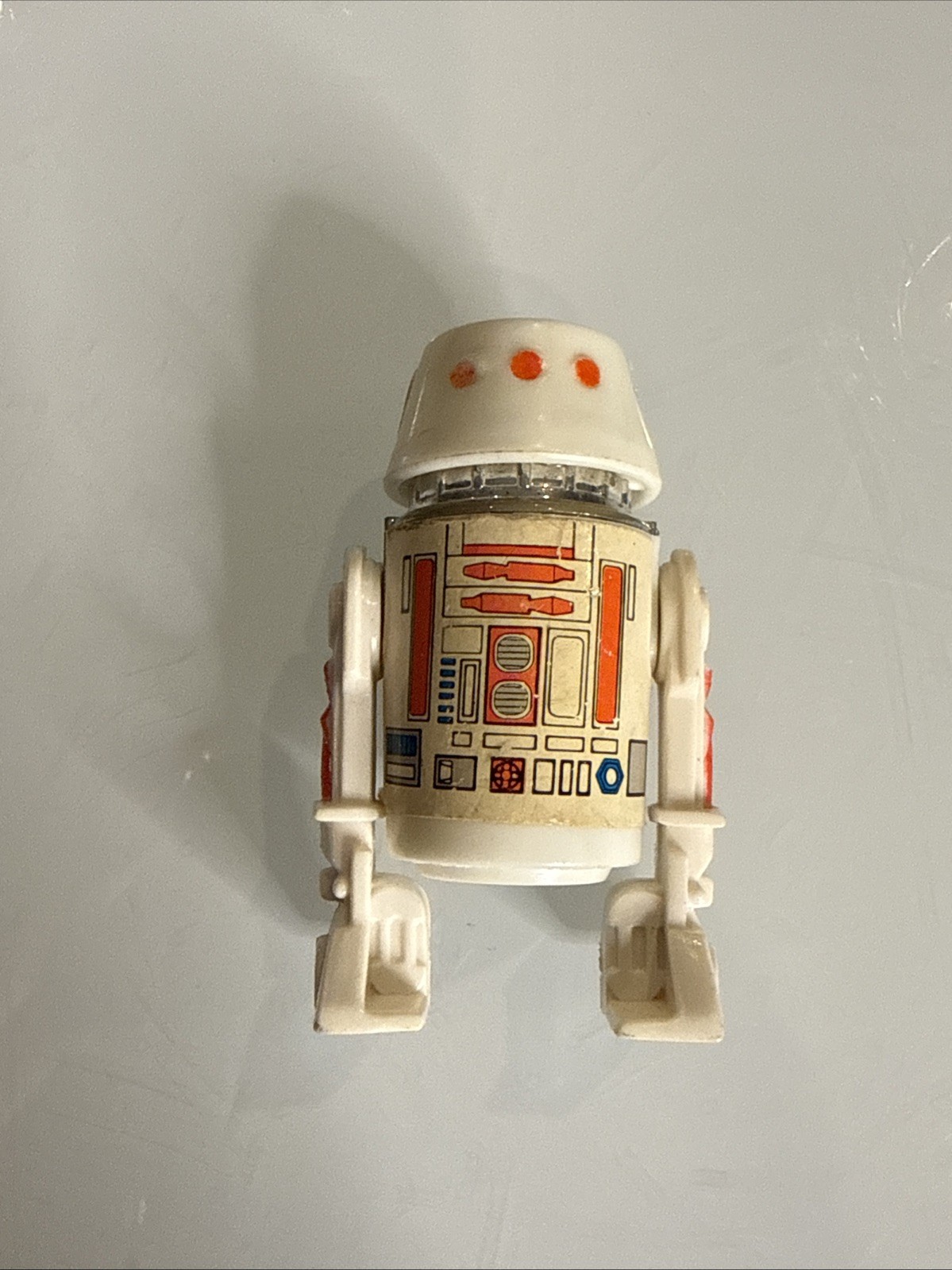 R5-D4 (Arfive-Defour) sold
