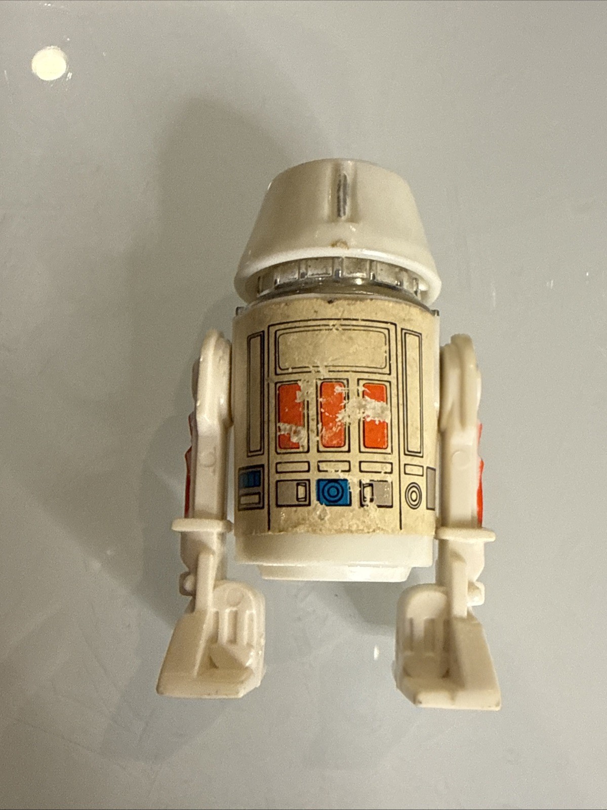 R5-D4 (Arfive-Defour) sold