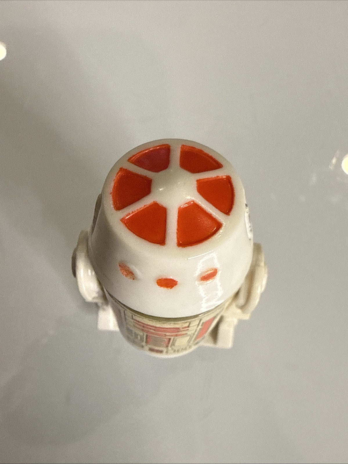R5-D4 (Arfive-Defour) sold