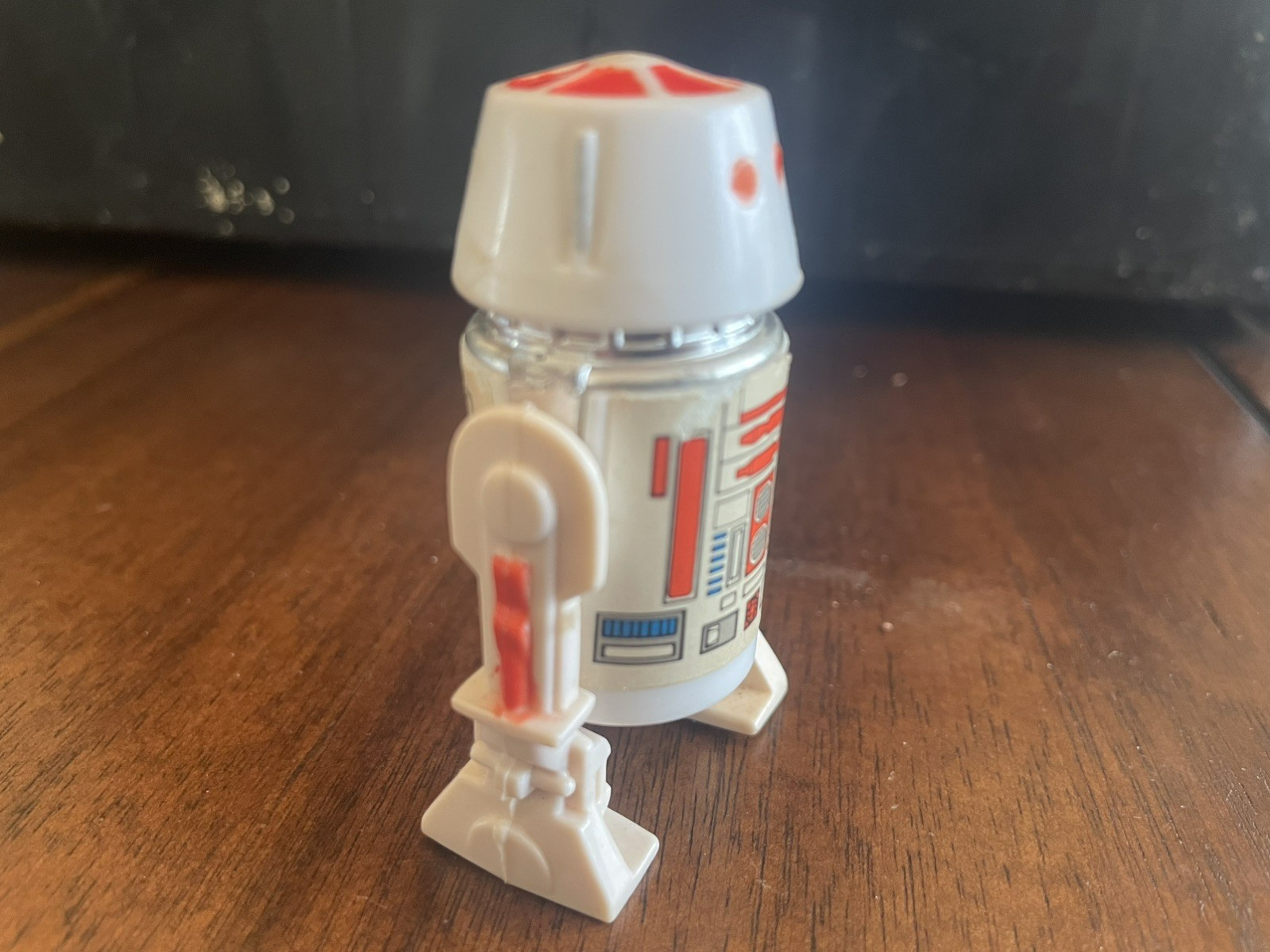 R5-D4 (Arfive-Defour) sold